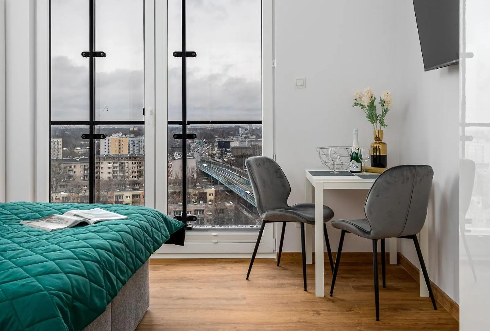 Apartamenty 24H Kasprzaka وارسو