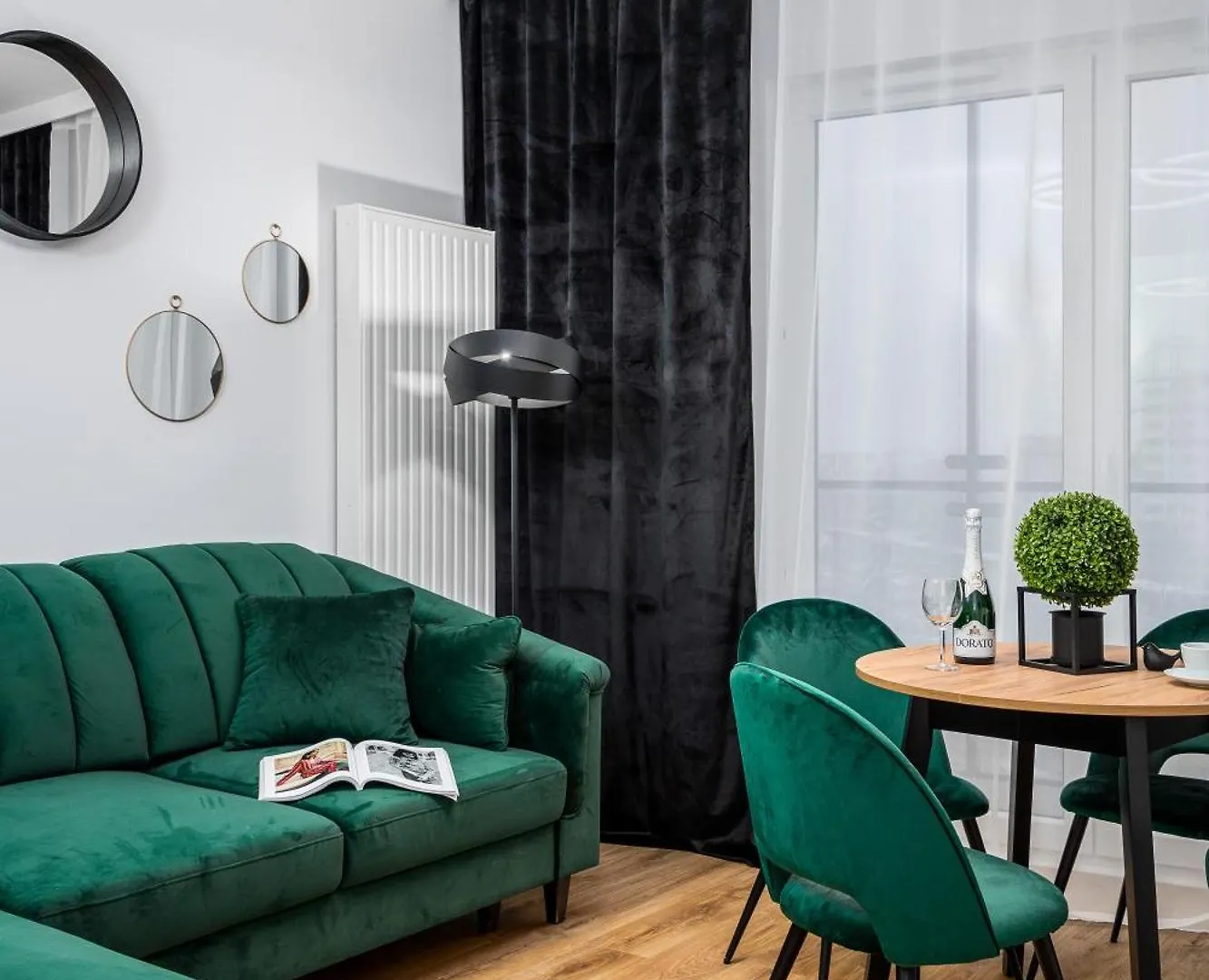 Apartamenty 24H Kasprzaka وارسو 0*,